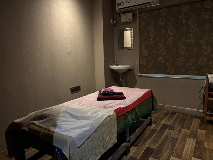 Nuru massage in vashi, nvi mumbai